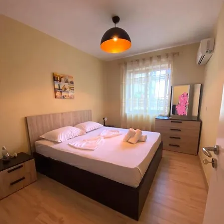 Saranda Beach Apartment Apartment