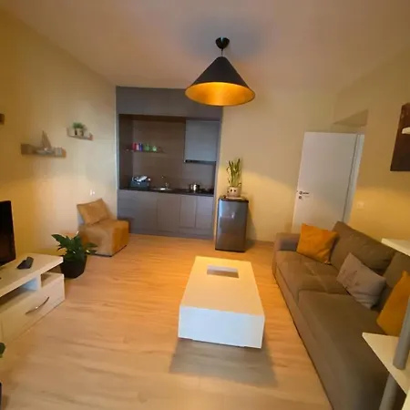 Saranda Beach Apartment Sarande